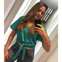 Blusa Cropped de Crepe com Manga Evasê - Cor Verde - TAM P