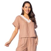 Blusa Cropped Feminina Giraffe Gola V Contrastante Marrom Blusa Cropped Feminina Giraffe Gola V Contrastante Marrom