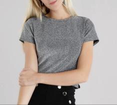 Blusa cropped feminina gola rasa poliamida lurex manga curta