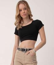 Blusa Cropped Feminina Sem Costura Canelada Marisa-21028 Blusa Cropped Feminina Sem Costura Canelada Marisa-21028