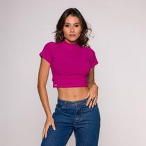 Blusa Cropped gola alta e manga curta Blusa Cropped gola alta e manga curta