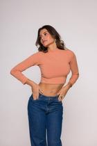 Blusa Cropped Gola Alta Manga Longa Blusa Cropped Gola Alta Manga Longa