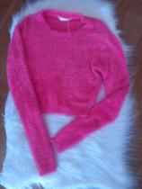 Blusa cropped peluciada