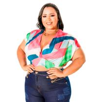 Blusa Cropped plus size estampada manga borboleta elástico no ombro feminino básico