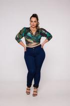 Blusa Cropped Transpassada de Manga 3/4 e amarração Blusa Cropped Transpassada de Manga 3/4 e amarração