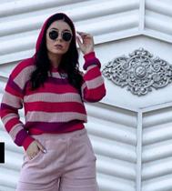 Blusa de lâ com capuz