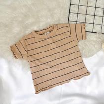 Blusa de Manga Curta em Tecido Ribana com listras Blusa de Manga Curta em Tecido Ribana com listras