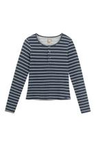 blusa de manga listrada com botão