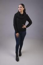 Blusa de Tricô com Gola Boba