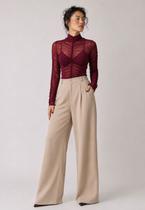 Blusa de Tule Gola Alta Franzida Vinho Salvatore Blusa de Tule Gola Alta Franzida Vinho Salvatore