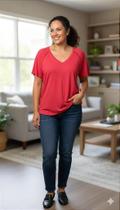 Blusa de Viscose Decote V - Tamanhos M e G - Cor Vermelho