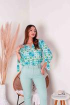 Blusa Decote Fechamento Metal laço Na Manga Estampada Xadez