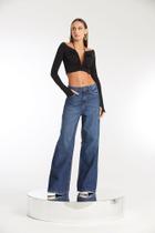 Blusa decote profundo liso preto all is love Blusa decote profundo liso preto all is love