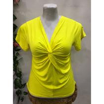 Blusa decote V com nozinho plus size GG Blusa decote V com nozinho plus size GG
