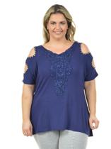 Blusa detalhes plus size fenomenal