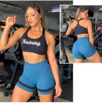 Blusa e short meia perna tam m