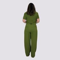 Blusa em Alfaiataria Decote em V Evangélica Blusa em Alfaiataria Decote em V Evangélica