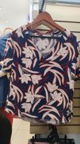 Blusa em gola em V