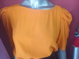 Blusa em viscose com linho Blusa em viscose com linho