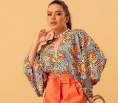 Blusa estampada tamanho M Blusa estampada tamanho M