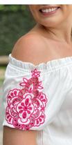 Blusa estilo Cropped