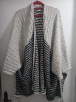 Blusa Estilo Poncho Ou Kimono Preto E Areia Ou Off