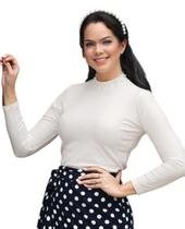 Blusa Feminina Branca Gola Alta com Pérola Sorenzza Blusa Feminina Branca Gola Alta com Pérola Sorenzza