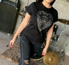 Blusa Feminina Camiseta T shirt Estampa Metalizada Mística Blusa Feminina Camiseta T shirt Estampa Metalizada Mística