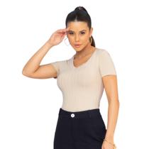 blusa feminina canelada em decote V cativa