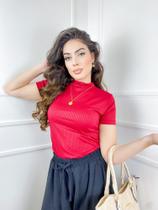 Blusa feminina canelada gola alta manga curta básica casual