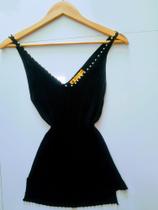 Blusa feminina canelada pérolas