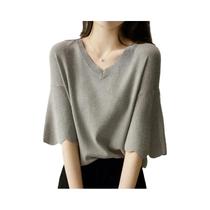 Blusa Feminina Cinza De Malha Com Manga Curta E Decote Em V, Casual E Solta, Em Seda Gelada - SURE XIAO STORY