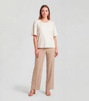 Blusa Feminina Com Manga Godê Infinita Cor Bege