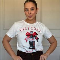 Blusa Feminina Diet Coke T-Shirt moda 100% Algodão Cor Off - White P AO G2 Plus Blusa Feminina Diet Coke T-Shirt moda 100% Algodão Cor Off - White P AO G2 Plus