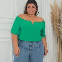 Blusa feminina influencia plus size ombro a ombro duna decote V