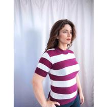 Blusa Feminina Listra Larga Manga Curta com Elastano