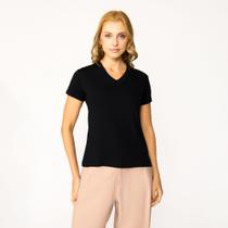 Blusa Feminina Manga Curta Decote V Tribo Livre