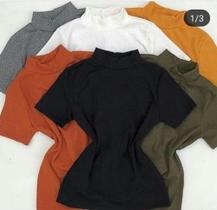 Blusa feminina manga curta gola alta canelada tecido malha canelada