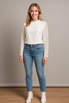 Blusa Feminina Manga Longa com Renda