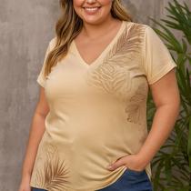 Blusa Feminina Plus Size em Malha com Estampa de Folhagens Decote V Cereja Rosa Blusa Feminina Plus Size em Malha com Estampa de Folhagens Decote V Cereja Rosa