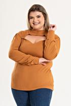 Blusa Feminina Plus Size em Viscolycra com Decote Vazado e Botão - Serena Blusa Feminina Plus Size em Viscolycra com Decote Vazado e Botão - Serena