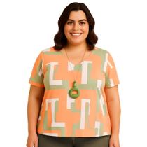 Blusa Feminina Plus Size Estampa Geométrica - Coral Blusa Feminina Plus Size Estampa Geométrica - Coral