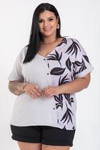 Blusa Feminina Plus Size Malha Suede Detalhe Botão e Sublimado - Serena Blusa Feminina Plus Size Malha Suede Detalhe Botão e Sublimado - Serena