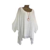 Blusa Feminina Solta com Manga Morcego 3/4 - Gola Redonda, Casual e Elegante