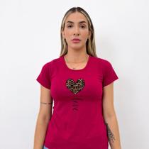 Blusa feminina t-shirt estampa de corçao com oncinha