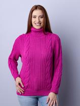 Blusa gola alta com tranças