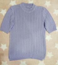 Blusa gola rente trabalho em traças de linha - Malharia Lancini Blusa gola rente trabalho em traças de linha - Malharia Lancini