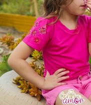 Blusa infantil feminina de manga com flor vazada