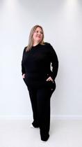 Blusa Juciele Manga Longa Botões Dourados no Ombro Feminina Plus Size Malha Premium Blusa Juciele Manga Longa Botões Dourados no Ombro Feminina Plus Size Malha Premium
