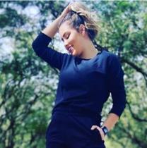 Blusa larulp moletim M preta miconos long bat